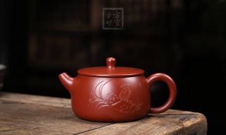 《玉潤》宜興紫砂壺助理工藝美術(shù)師純手工大紅袍泡茶壺茶具 《玉潤》宜興紫砂壺助理工藝美術(shù)師純手工大紅袍泡茶壺茶具