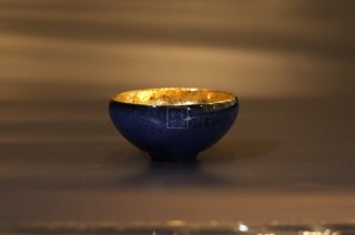 《鎏金杯》純手工紫砂壺全手工宜興瓷器茶壺花器 《鎏金杯》純手工紫砂壺全手工宜興瓷器茶壺花器